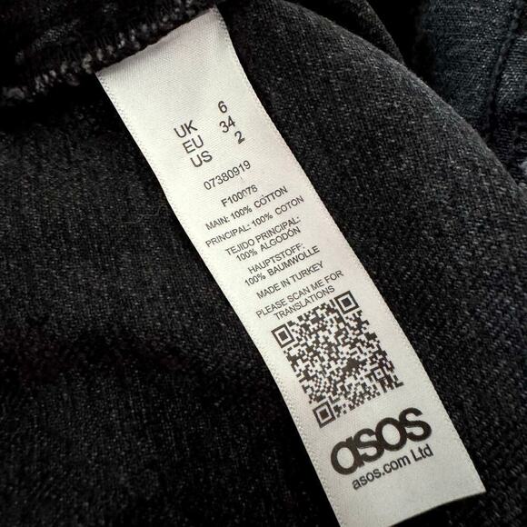 ASOS DESIGN size 2 Dress Black Denim Button Down Mini Sleeveless - Picture 6 of 6